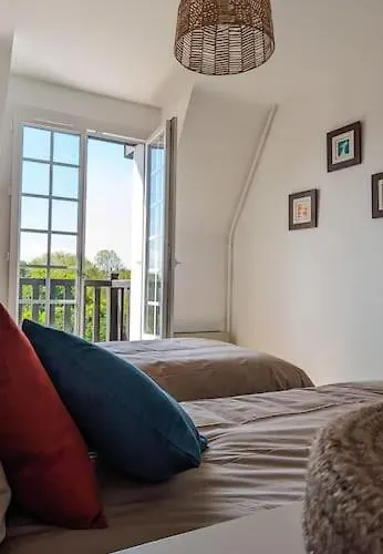 La Brise Du Clos , Grand 3 Pièces, Piscine&tennis